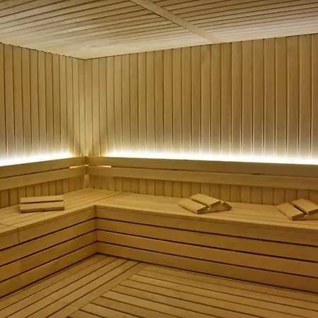 Zita With Private Pool And Sauna *